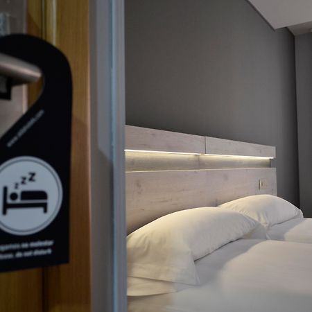Hotel Alda Centro Oviedo Kültér fotó