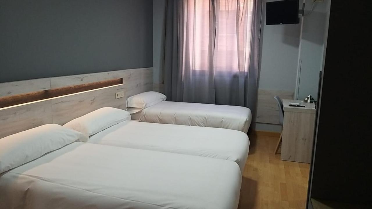Hotel Alda Centro Oviedo Kültér fotó