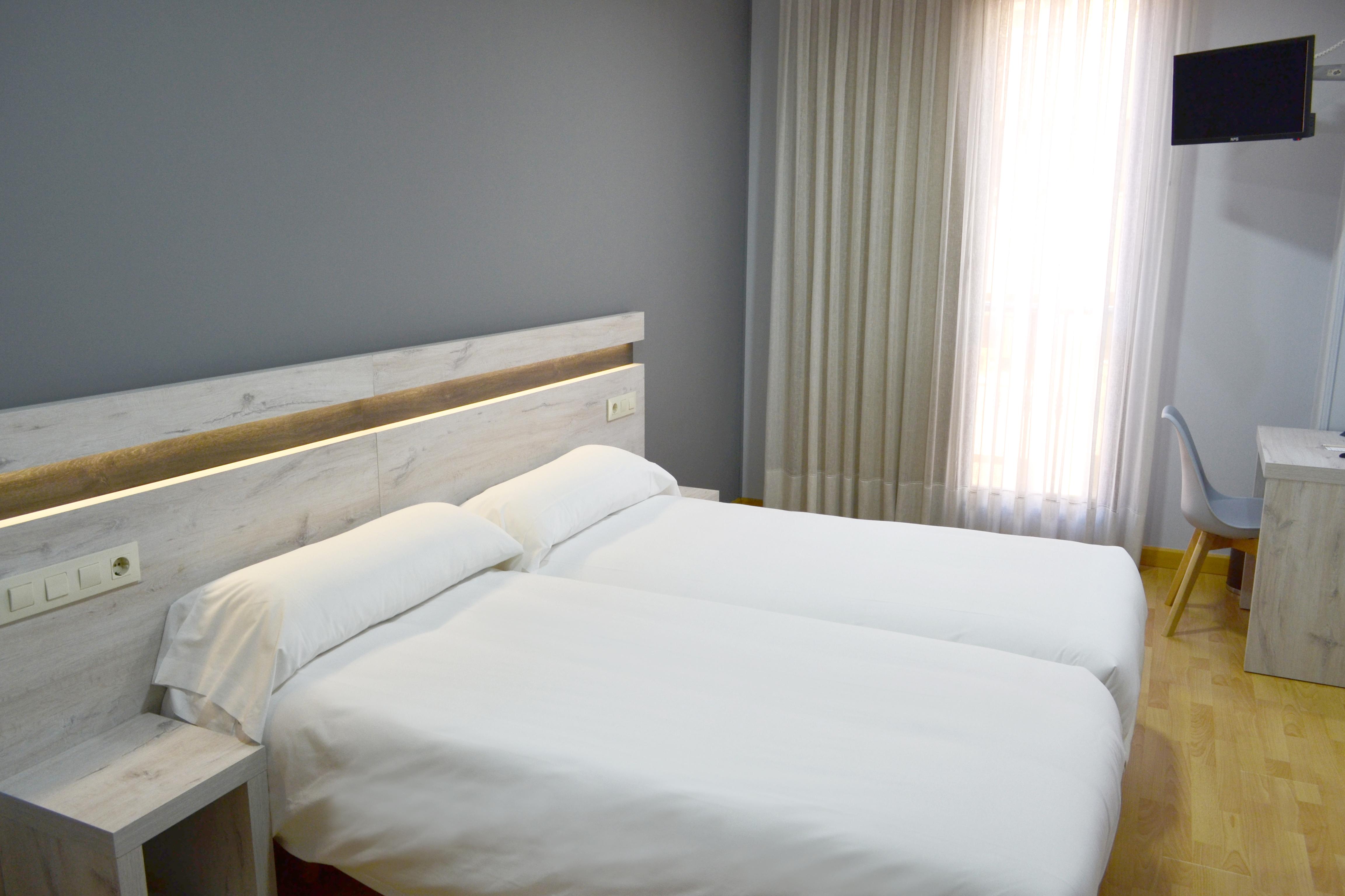 Hotel Alda Centro Oviedo Kültér fotó