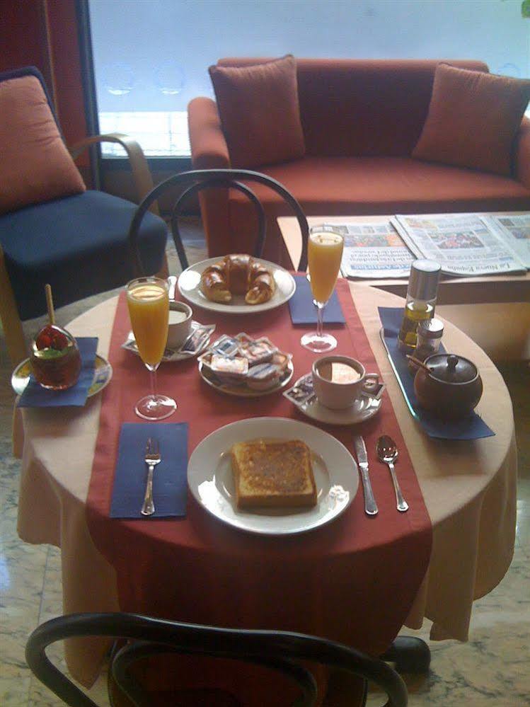 Hotel Alda Centro Oviedo Kültér fotó